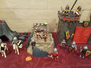 Playmobil Castillo y Volcán Medieval