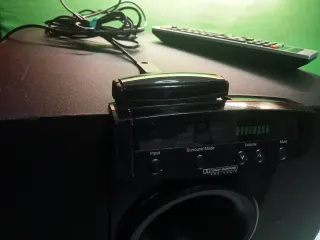 Subwoofer JBL SUB300 Dolby Surround