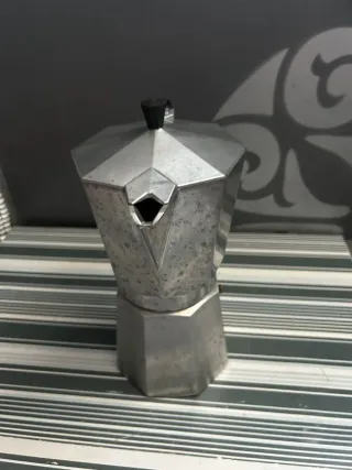 Cafetera italiana de 6 tazas