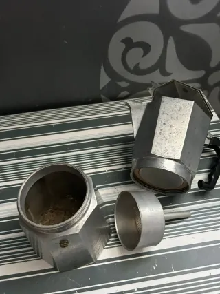 Cafetera italiana de 6 tazas
