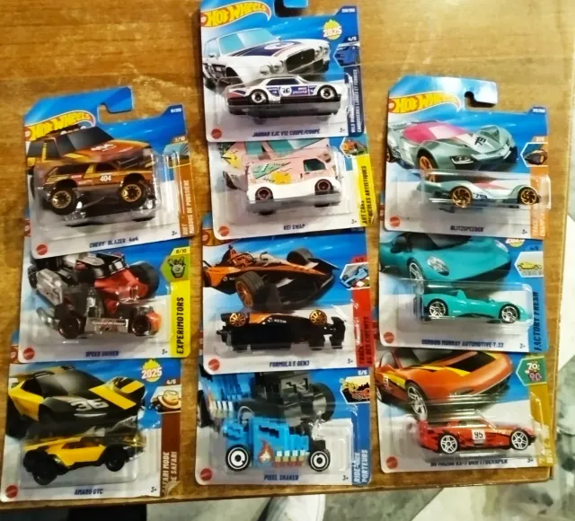 10 Coches Hot Wheels