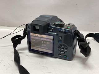 camara digital compacta pentax x90