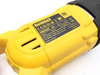 sierra sable dewalt dwe305pk