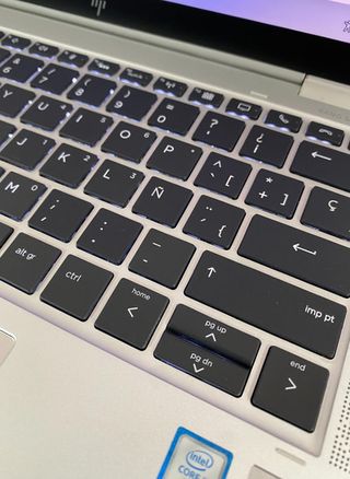 Portátil HP TÁCTIL X360 1030 G3 i5 8a 8Gb RAM 13"