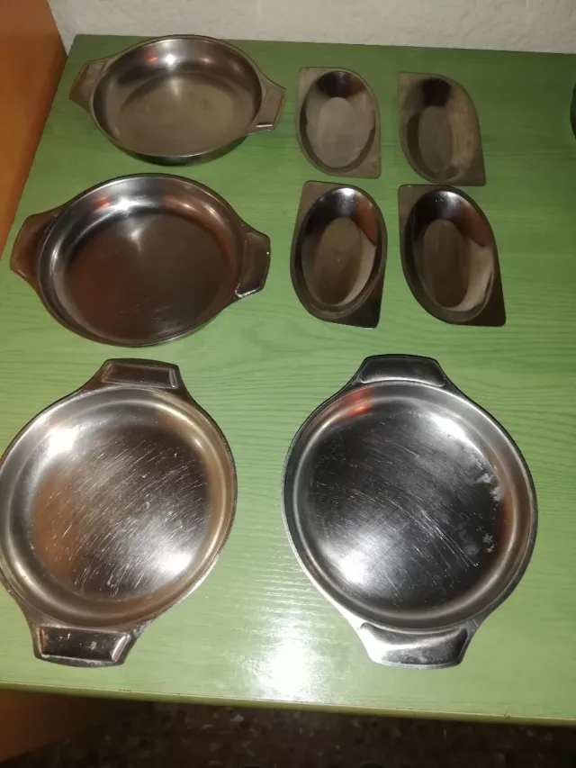 Lote 8 Bandejas AMC Metal