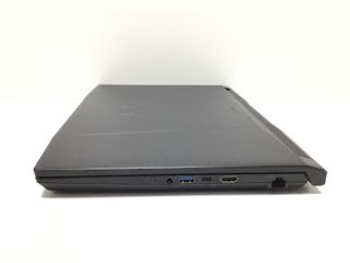 pc portatil msi b13v