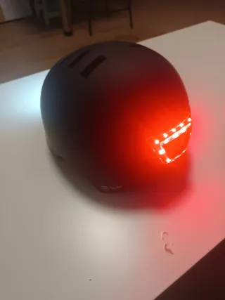 Casco Youin Negro con Luces LED