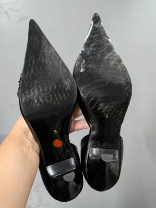 Sapatos Vintage Pretos de salto Novos