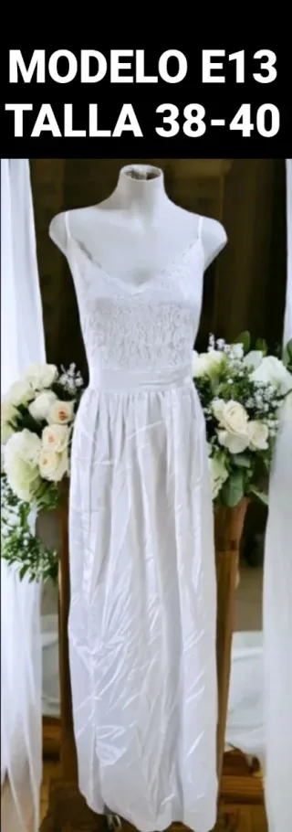 LIQUIDACIÓN Vestidos Blancos muy Económicos