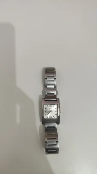 Reloj Casio Mujer Metálico Plata