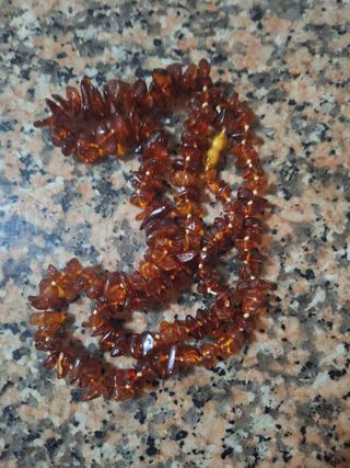 Collar Ámbar Antiguo Elegante