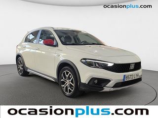 Fiat Tipo 1.5 Hybrid Red DCT 97 kW (130 CV)