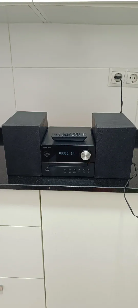 Mini cadena Pioneer negra