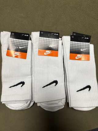 Calcetines Nike Blancos Talla 41-44