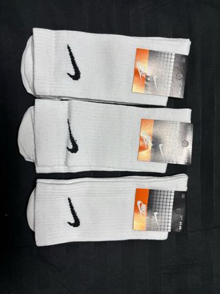 Calcetines Nike Blancos Talla 41-44