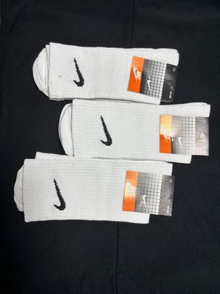 Calcetines Nike Blancos Talla 41-44