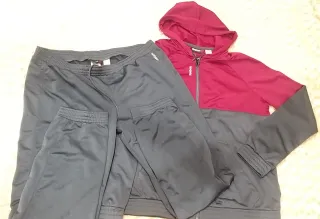 Chándal Reebok Talla XL.