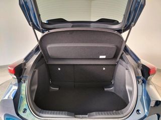 TOYOTA Toyota C-HR Advance