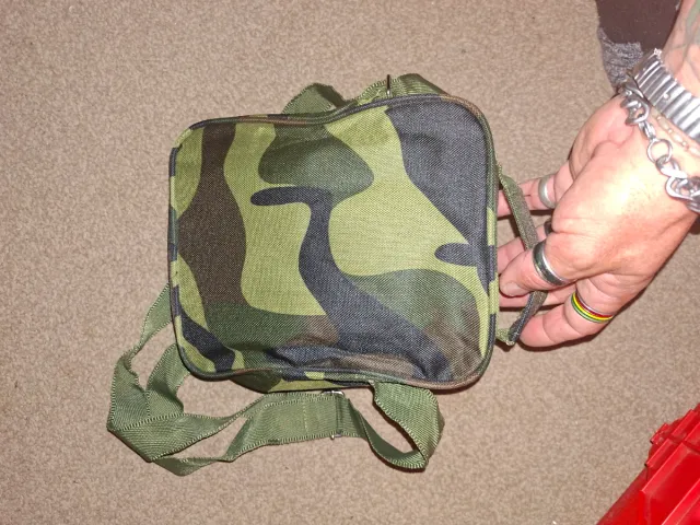 Bolso bandolera camuflaje