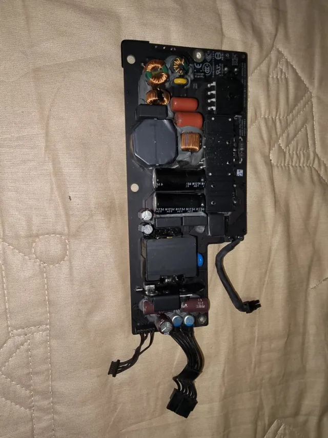 Fuente Alimentación Apple iMac A1418