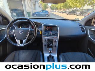 Volvo XC60 D3 Momentum Auto 110 kW (150 CV)