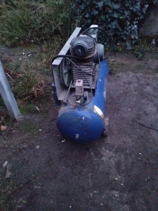Compressore aria 100 litri
