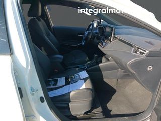 Toyota Corolla 2.0 180H STYLE E-CVT TOURING SPORT