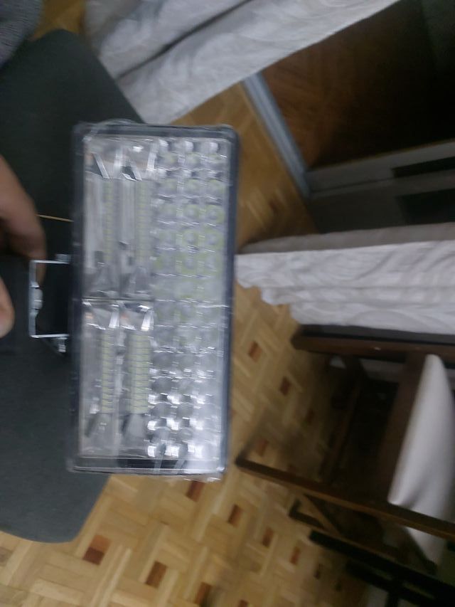 Foco LED para batería dewalt nuevo