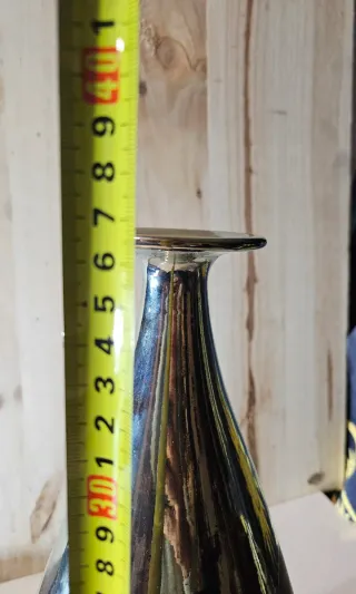 Jarrón de cristal plateado y gris