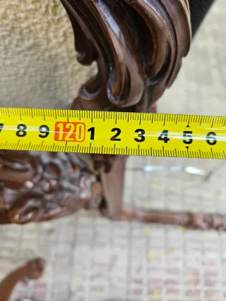 Recibidor de madera con espejo