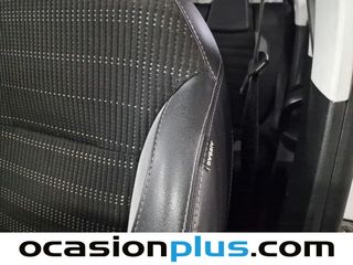 Peugeot 2008 PureTech 130 S&S Allure 96 kW (130 CV)