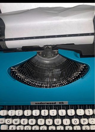 Máquina de escribir Underwood 115 antigua