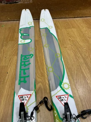 Esquís de travesía DYNAFIT Manaslu