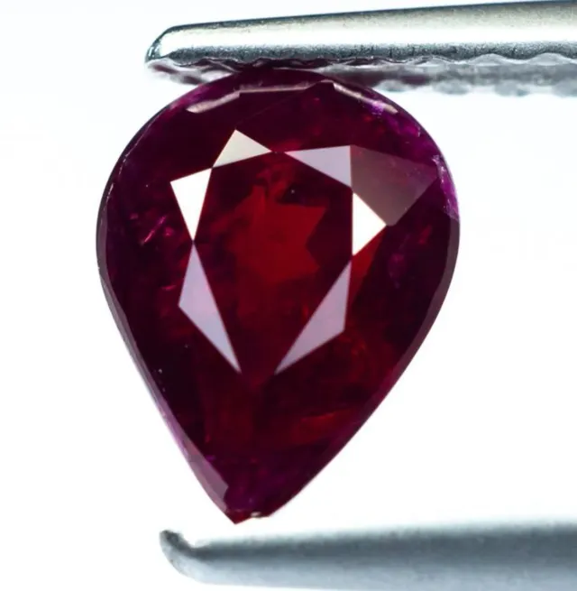 Rubino Naturale Rosso Reale 1.16 ct Certificato