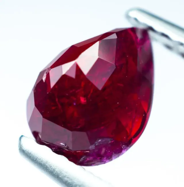 Rubino Naturale Rosso Reale 1.16 ct Certificato
