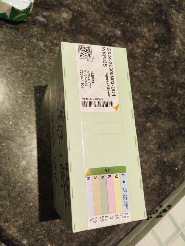 Plaquitas Walter GX24 + portaherramientas 20y25mm