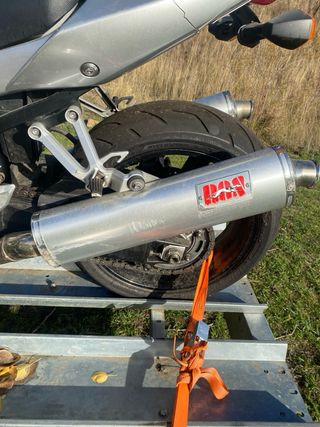 Suzuki SV1000S Plata