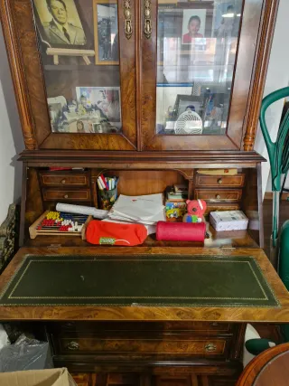 Urg.mueble escritorio antiguo madera y cristal