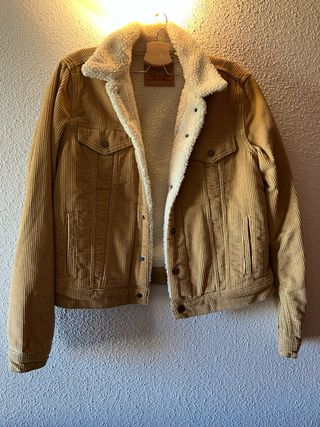 Chaqueta Levi's Sherpa Corduroy Marrón