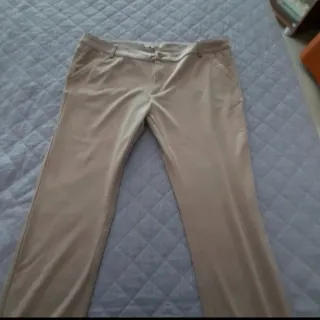 Pantalone curvy Lizalù beige con strass