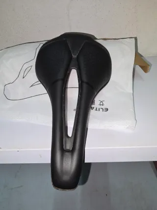 Sillín Carbono MTB / Carretera