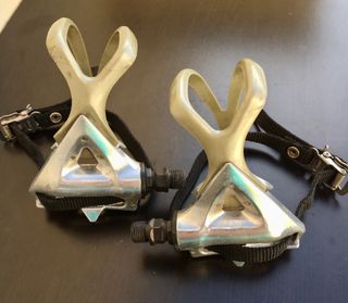 Pedales Clásicos Shimano con rastrales