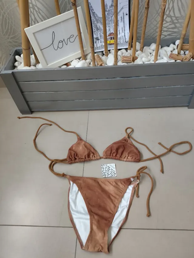 Bikini nuevo lycra marrón XS