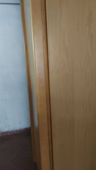 Armadio 2 ante scorrevoli in legno