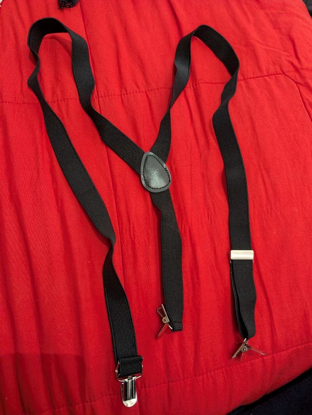 Bretelle nere con clip