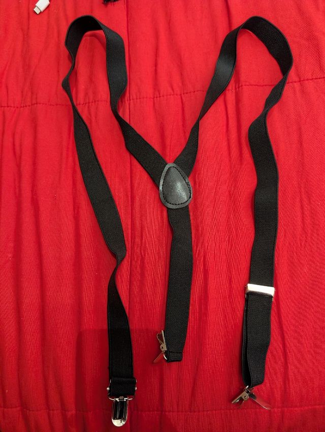 Bretelle nere con clip