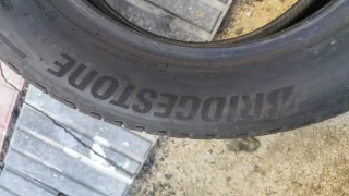 2 Neumáticos 235/55/18 bridgestone