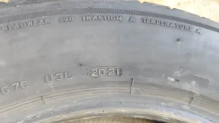 2 Neumáticos 235/55/18 bridgestone