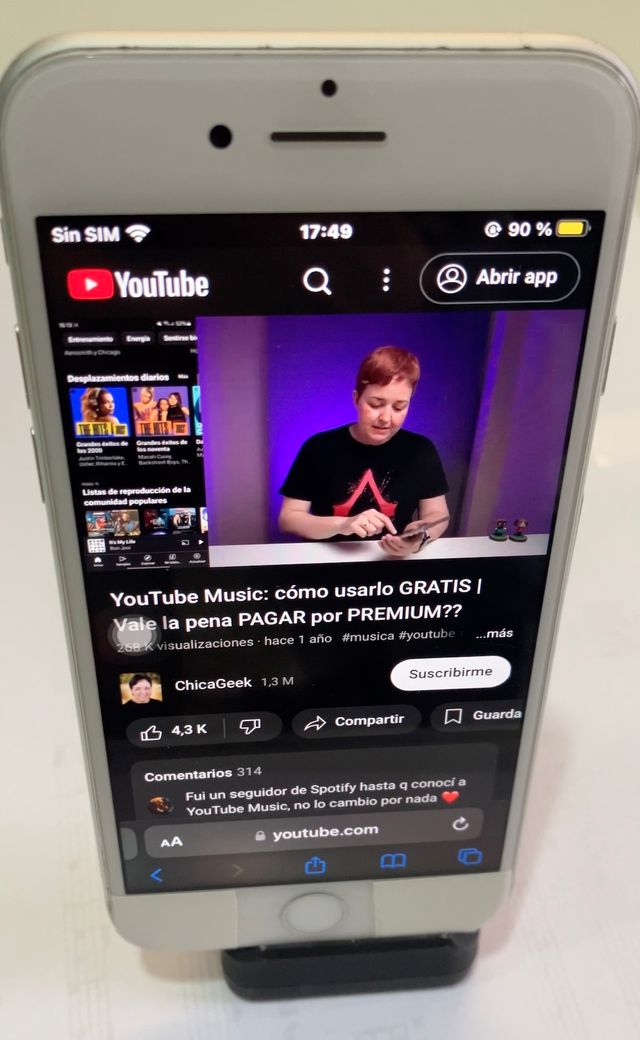 iPhone 7 / 32 GB / todo funciona / Batería 93%    