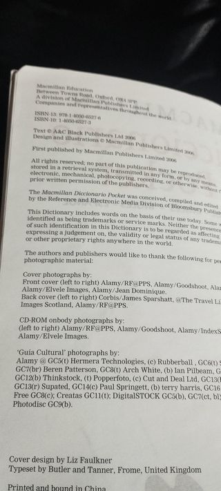 MacMillan Diccionario Pocket Espaol/Ingles Ingl...